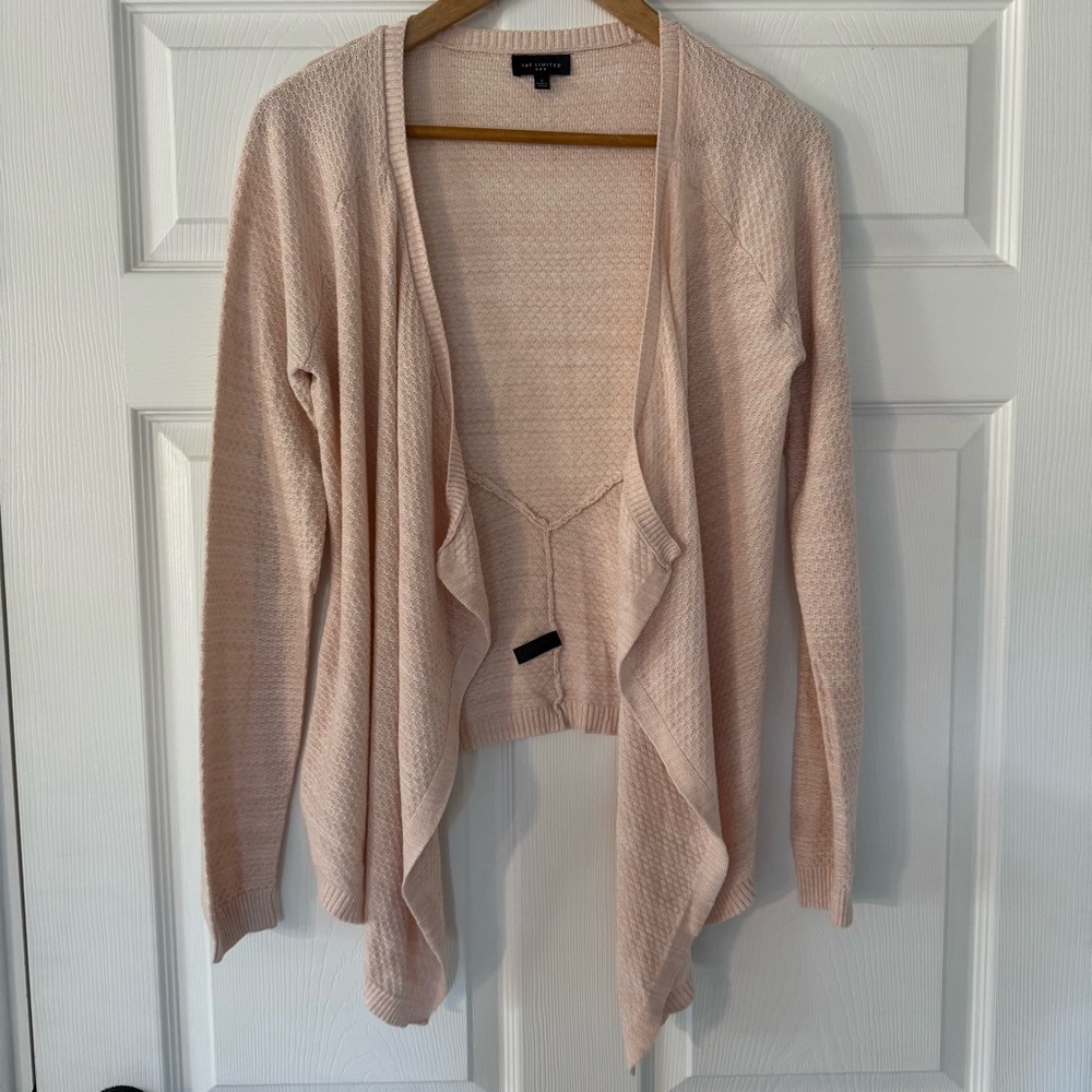 The limited light pink sweater cardigan